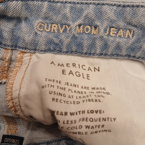 American Eagle Outfitters Light Blue Distressed Jeans - Picture 10 of 12